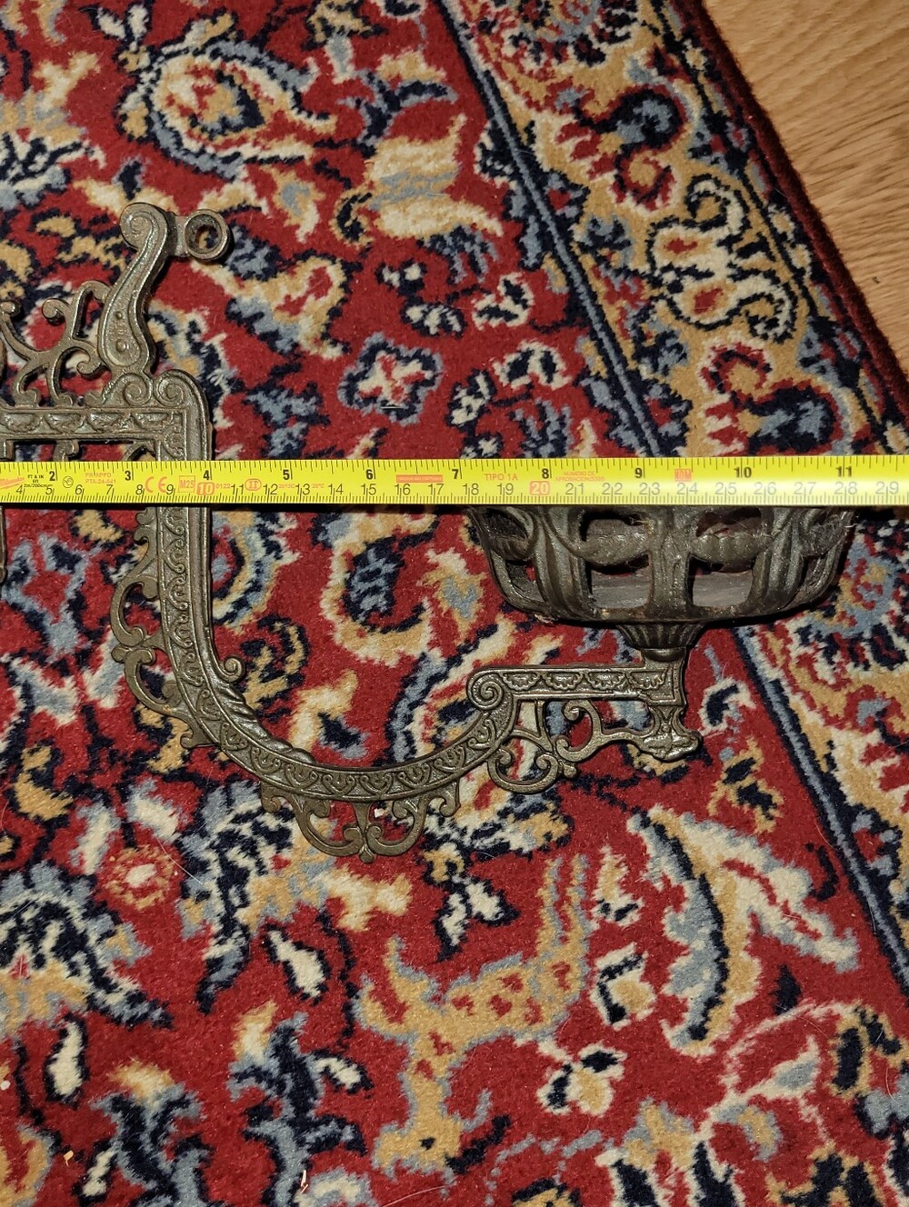 Vintage Lamp Holder - Picture 12 of 13